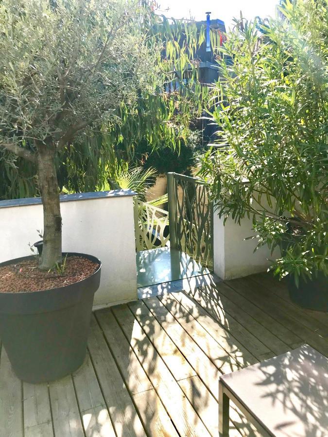 Aux Terrasses Bed & Breakfast Bordeaux Exterior foto